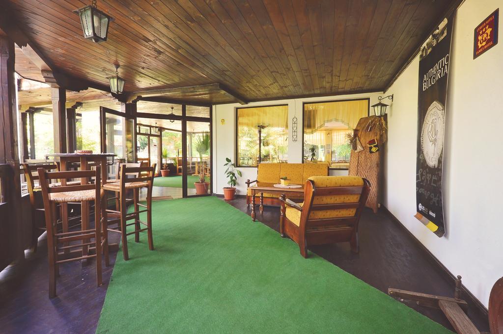 Family Hotel Fenerite Γκάμπροβο Εξωτερικό φωτογραφία