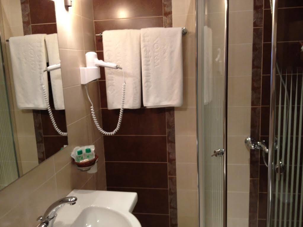 Family Hotel Fenerite Γκάμπροβο Εξωτερικό φωτογραφία