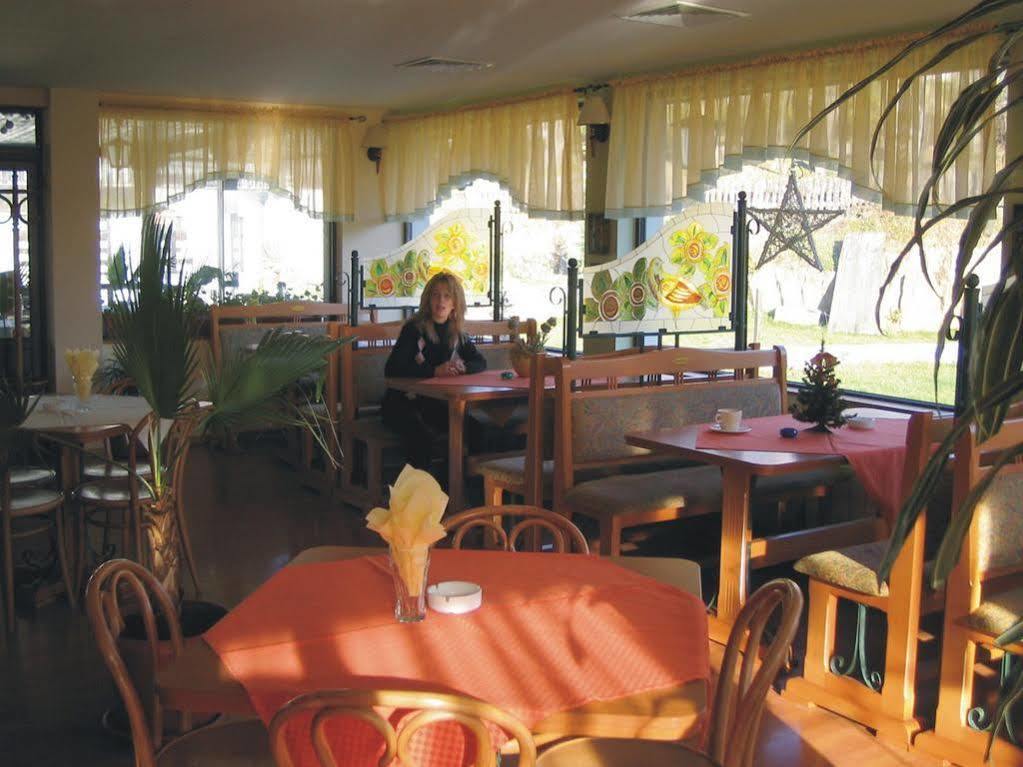 Family Hotel Fenerite Γκάμπροβο Εξωτερικό φωτογραφία